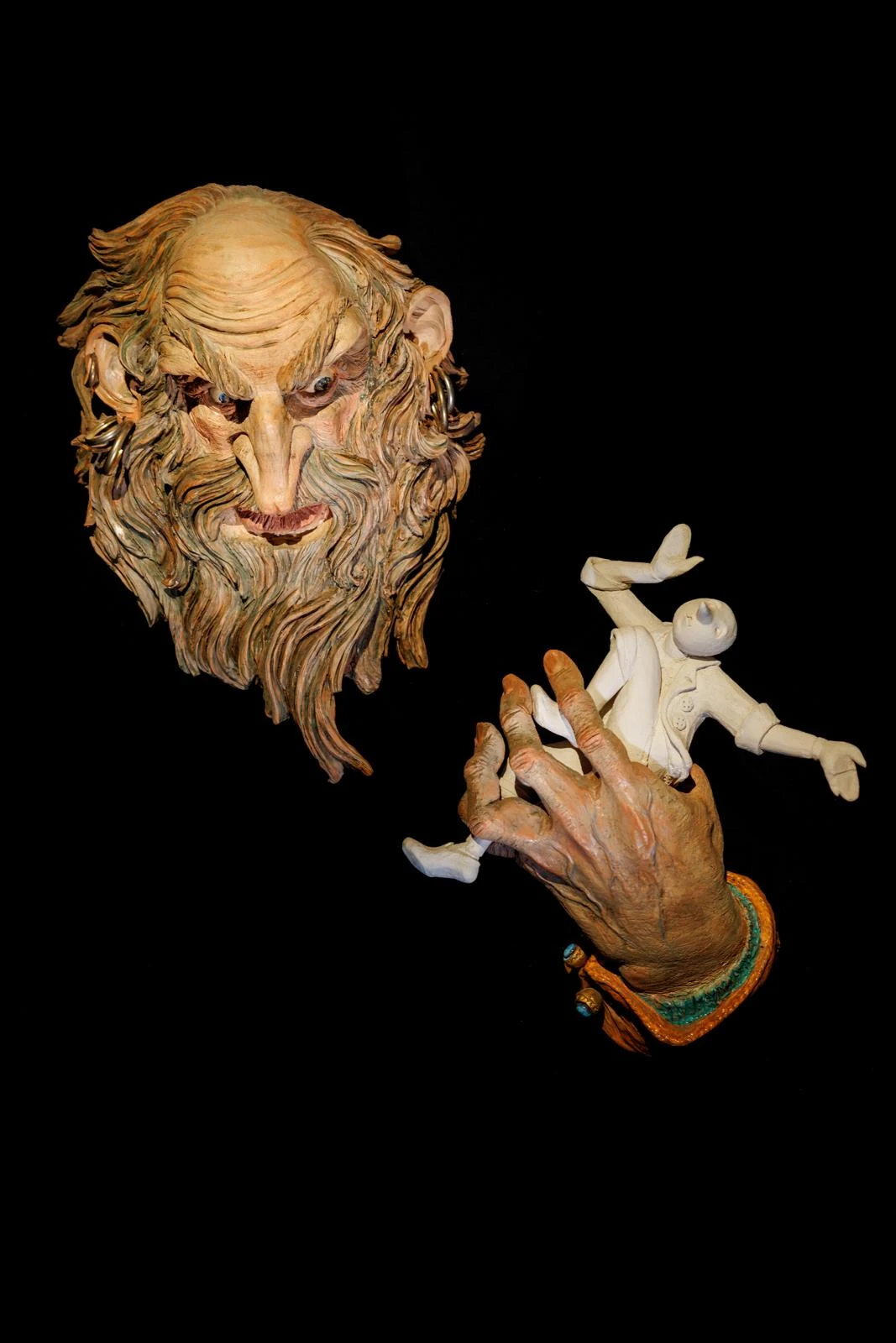 Mangiafuoco e Pinocchio, scultura di Salvatore Troiano